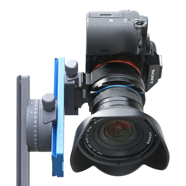 Zum Testpanorama: LAOWA 15mm f/4 Macro 1:1 Shift mit Metabones Adapter an Sony Alpha 7R und Novoflex Panoramakopf