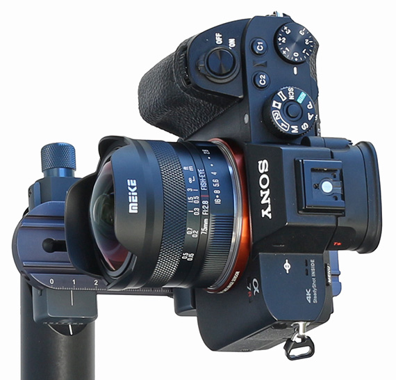 Meike 7.5mm f2.8 Fisheye am Novoflex Slant Panoramakopf 