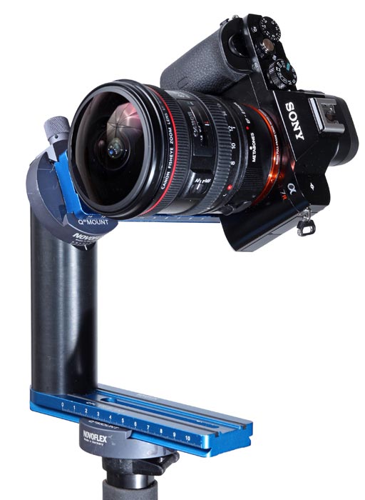 Sony Alpha 7R mit Canon EF 8-15 mm / 4 L USM Fisheye und Metabones Adapter am Novoflex Panoramakopf VR-System Slant montiert