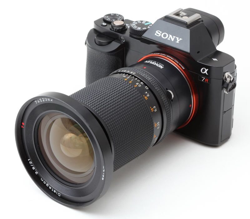 Sony Alpha 7R mit Novoflex Adapter NEX/CONT und Zeiss Distagon 2,8/21mm für Contax